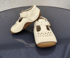 Price reduced! First baby shoes Clarks leather