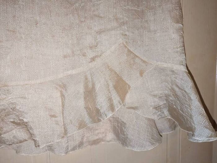 stunning ivory midi skirt from Libra.