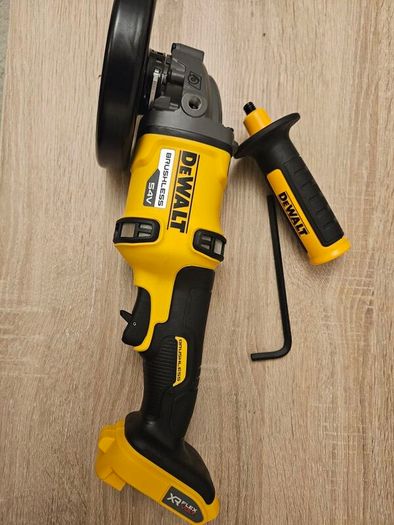 Dewalt