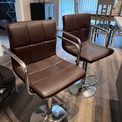 Swivel Bar Stool