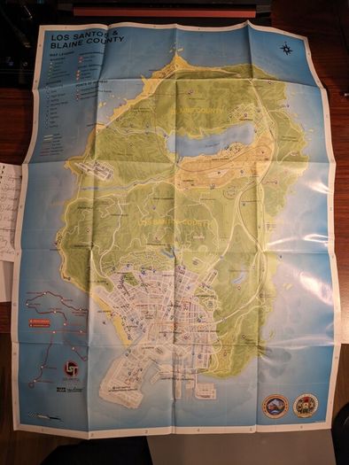 GTA V (with map) - Xbox One