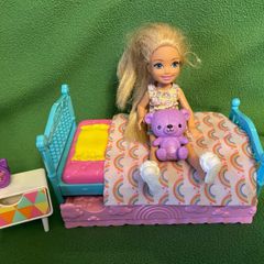 Barbie Chelsea sleepover set