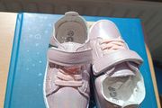 Children's shoes