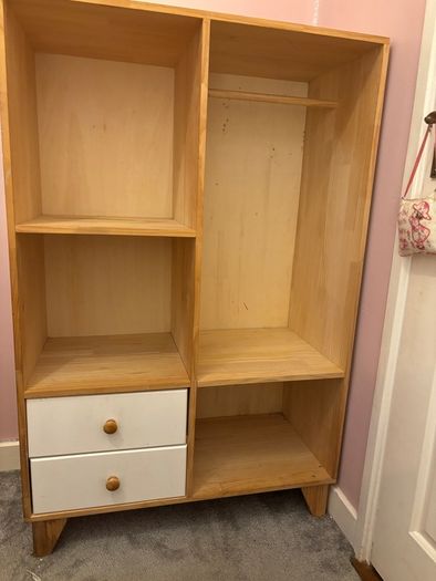 kids wardrobe