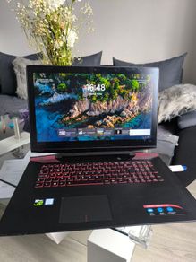 Lenovo Y700 16GB ddr 512 GB m2 SSD 4GB graphic card