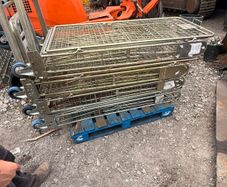 retail roll cages / roll pallets / cage trolleys.