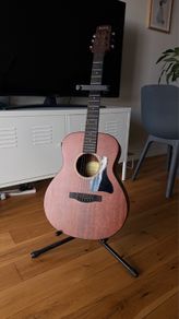 Acoustic travel guitar 3/4