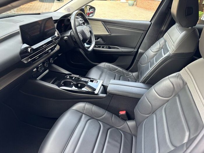 Citroen C5X Flair  PHEV Only 84KMS FSH only 22450