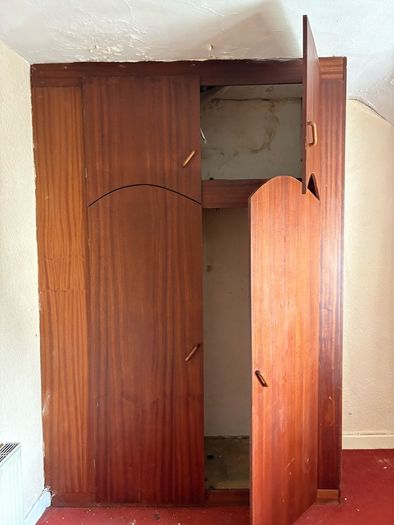 built in wardrobes