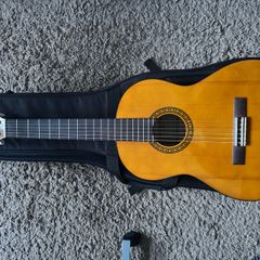 Yamaha CGS103A 3/4 Classical Guitar + Access Gig Bag, Capo & Extras!