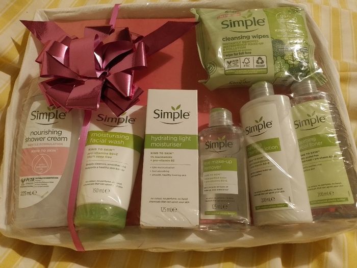 Skin Care Hamper By Simple