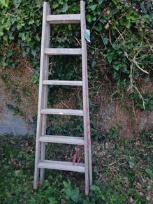 wooden step ladder