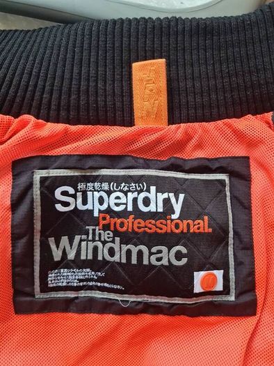 Superdry the windmac jacket Size medium ptp 18" black with belt in excellent condition