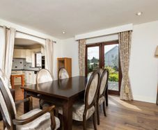 Laminate flooring