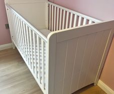 Cot bed