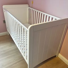 Cot bed