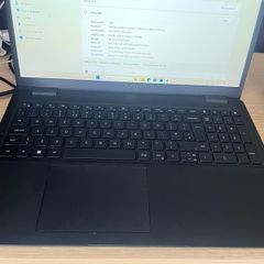 Dell 3520 i5-1125u/16gb ram/250ssd/Win 11