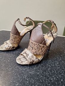 Jimmy Choo