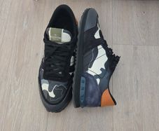 valentino trainers