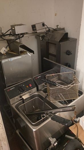 Restaurant and Grocery equipment, Pizza oven, Iranian Grill, Chargrill, Doner/Shawrma Grill, Shelves