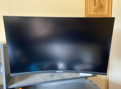 Gigabyte G32QC 32" Curved 165hz Gaming Monitor