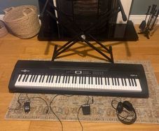 SDP-4 Gear4music keyboard