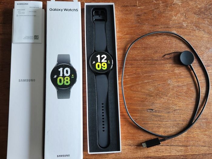 Samsung Galaxy Watch 5 - SM-R910 - 44mm - Graphite