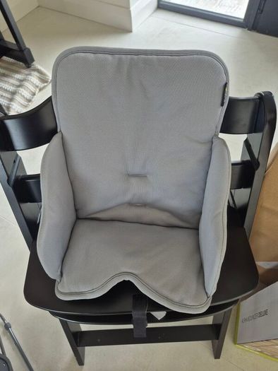 Hauck high chair and bouncer