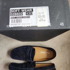 Mens shoes