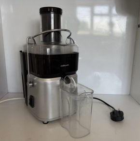 Whole Fruit Juicer