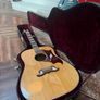 Gibson Dove Image 2