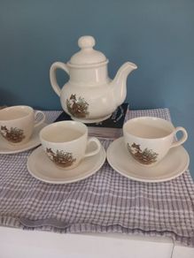 Vintage Carrigaline Pottery Fox 7-Piece Tea Set - Rare Irish Ceramics