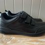 boys shool shoes Clarks black leather 3.5 Image 2