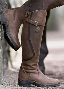 Women Waterproof Boots/walking/horse riding size 5/38