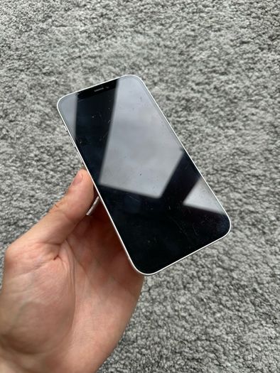iPhone 12 64gb