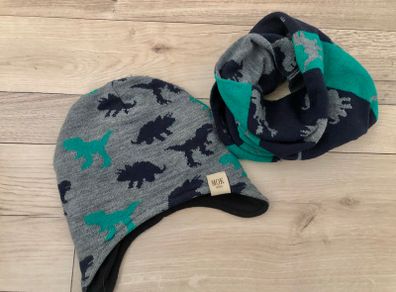 Boys Dino hat and snood set