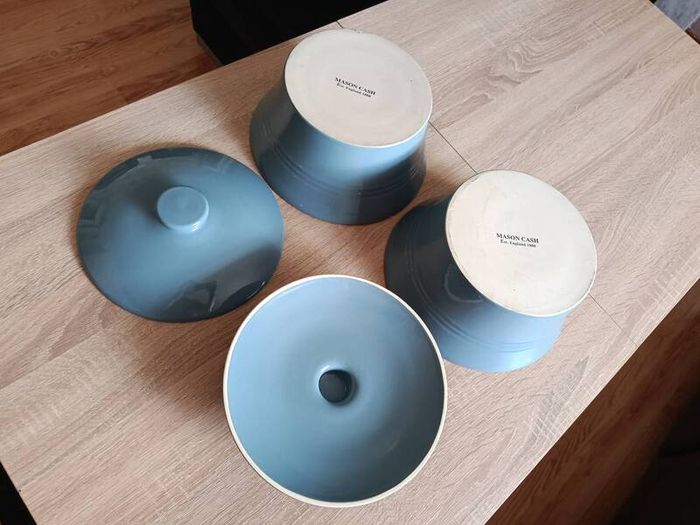 Two Mason Cash Ceramic Casserole Dishes new