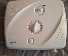 2 Triton showers