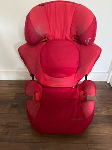 Maxi-Cosi High Back Booster Car seat