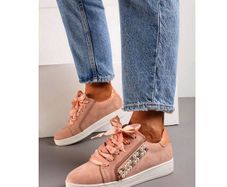 Stunning Pink Lace Up Shoes size 6