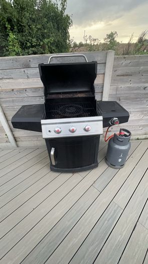gas barbeque