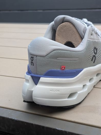 On Cloudrunner 3