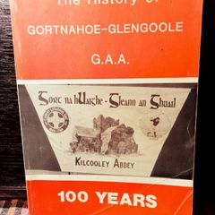 circa 1983. The History Of Gortnahoe- Glengoole G A A . 100 Years.