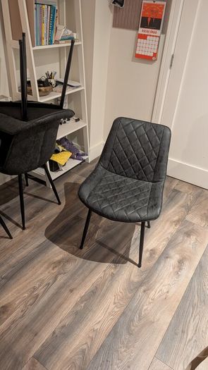 dining chairs x6