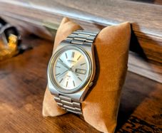 Seiko DX Mens Automatic Watch Japan