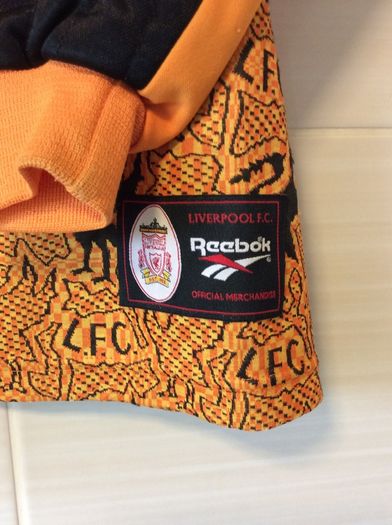 Liverpool Jersey. Official Reebok Youths / Mens Small Goalkeepers Jersey. Season 1996/1997. True Vintage. From The Time. Not A Modern Remake.