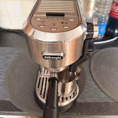 Delonghi  Dedica Maestro Plus