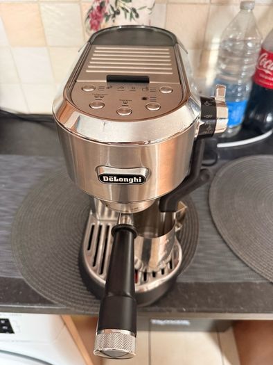 Delonghi  Dedica Maestro Plus