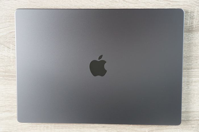 MacBook Pro 16" 2023 M3 Pro | 18GB | 512GB | 100% Battery
