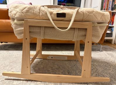 Baby Elegance Moses Basket + 2 fitted sheets